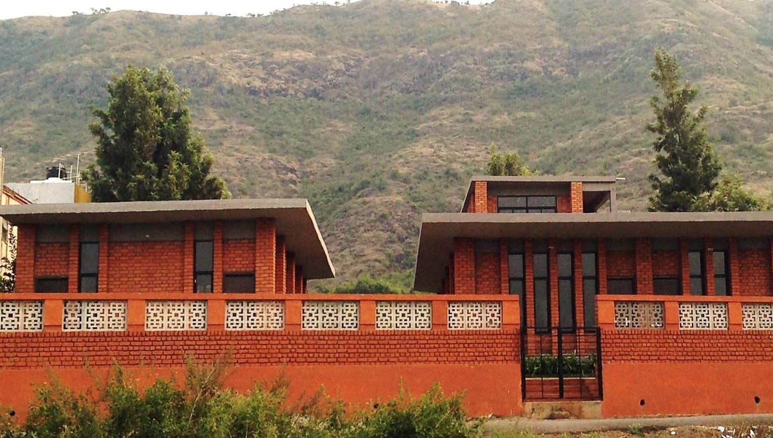 Women Welfare Centre architecture project by Madane Design Workshop.